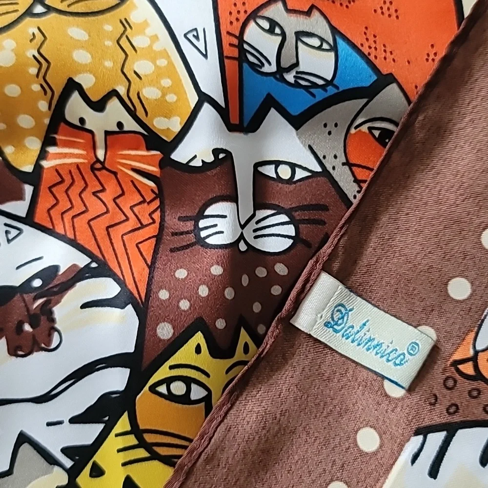 New 😼😼 Silk Cat Print Scarf, 36"x36" - Picture 3 of 6